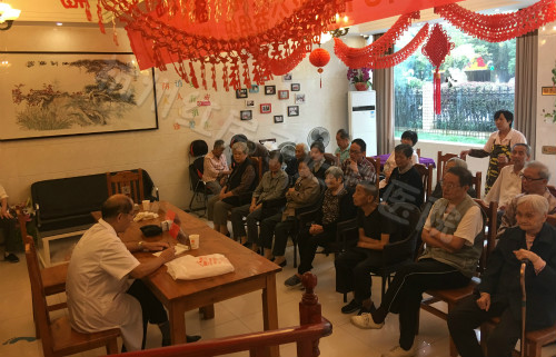 【重阳节特讯】关爱老人,杭州红房子妇产医院在行动